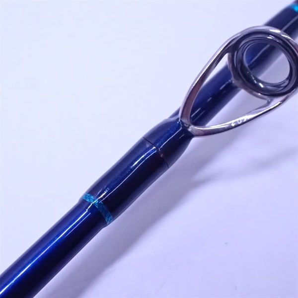 帆影３０－２１０